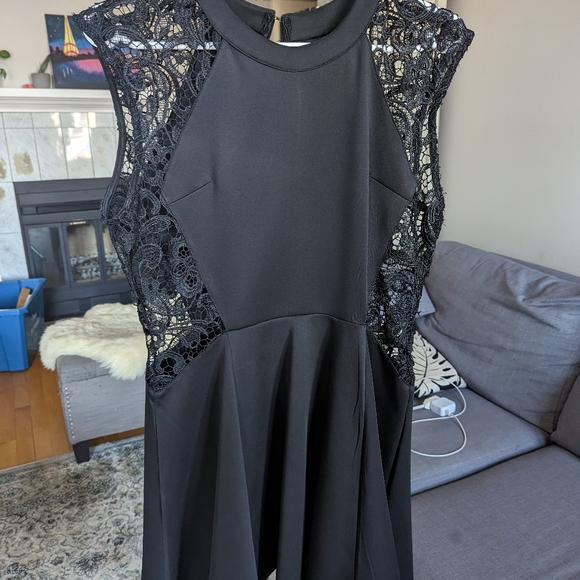 Seductions black dress - L - Picture 2 of 3